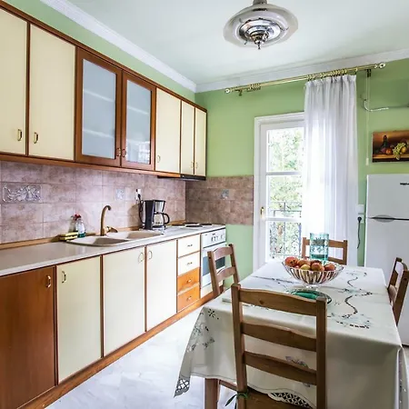 Apartment In Kalamaria *